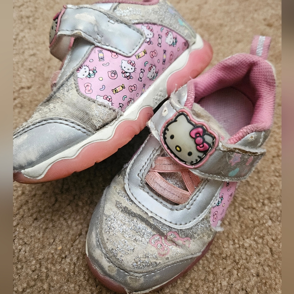 Vintage Hello Kitty Light Up Shoes